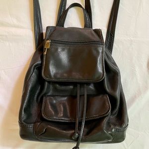 COPY - Fossil backpack black leather. Pre-loved by me. Plenty of miles left on …